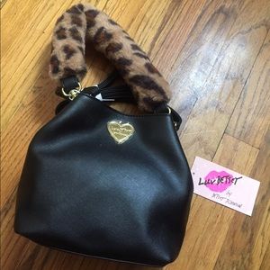 👜LUV BETSEY Mini Bucket Bag 👜
